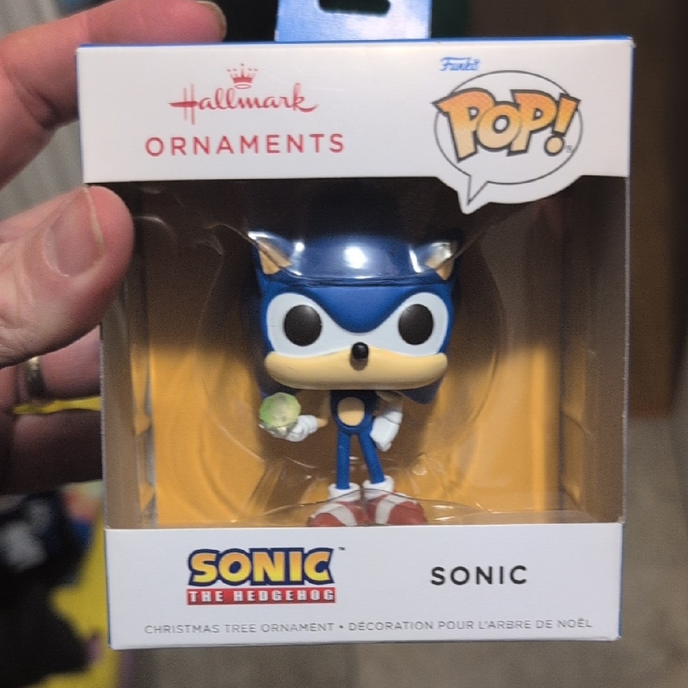 Sonic the Hedgehog Hallmark Ornament